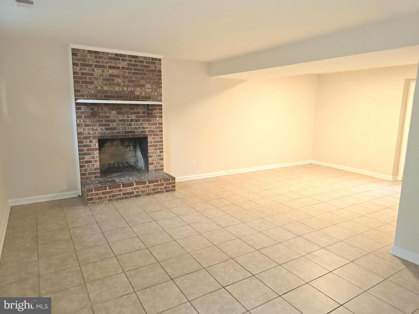 205 VINE PL, STAFFORD, Virginia 22554, 5 Bedrooms Bedrooms, ,3 BathroomsBathrooms,Residential,For sale,205 VINE PL,VAST2039894 MLS # VAST2039894