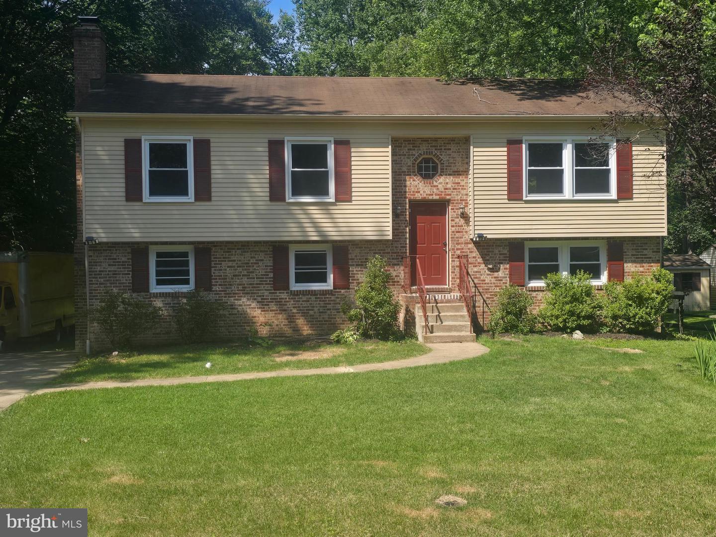 205 VINE PL, STAFFORD, Virginia 22554, 5 Bedrooms Bedrooms, ,3 BathroomsBathrooms,Residential,For sale,205 VINE PL,VAST2039894 MLS # VAST2039894