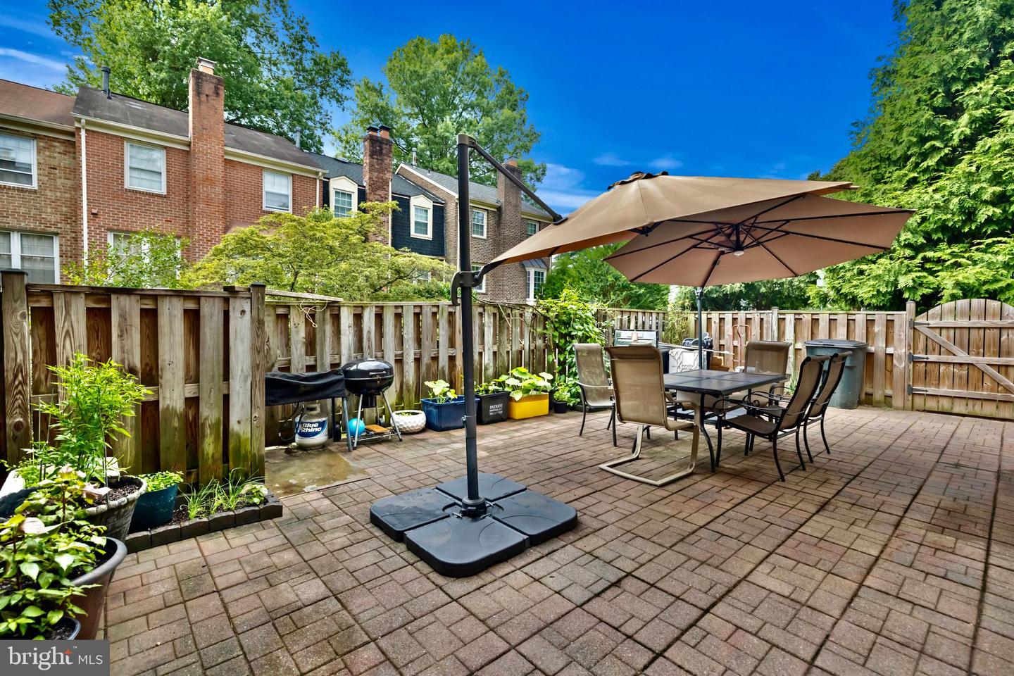 7833 BYRDS NEST PASS, ANNANDALE, Virginia 22003, 3 Bedrooms Bedrooms, ,3 BathroomsBathrooms,Residential,For sale,7833 BYRDS NEST PASS,VAFX2248838 MLS # VAFX2248838