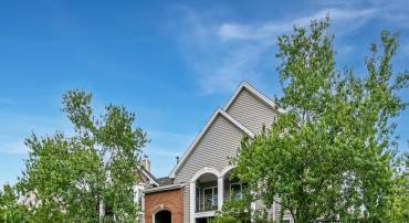 20419 RIVERBEND SQ #202, STERLING, Virginia 20165, 2 Bedrooms Bedrooms, ,2 BathroomsBathrooms,Residential,For sale,20419 RIVERBEND SQ #202,VALO2100982 MLS # VALO2100982
