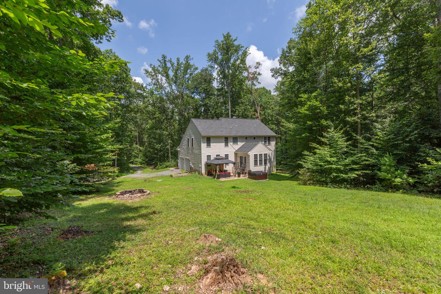 39 TIMBERIDGE DR, FREDERICKSBURG, Virginia 22406, 4 Bedrooms Bedrooms, ,4 BathroomsBathrooms,Residential,For sale,39 TIMBERIDGE DR,VAST2040560 MLS # VAST2040560