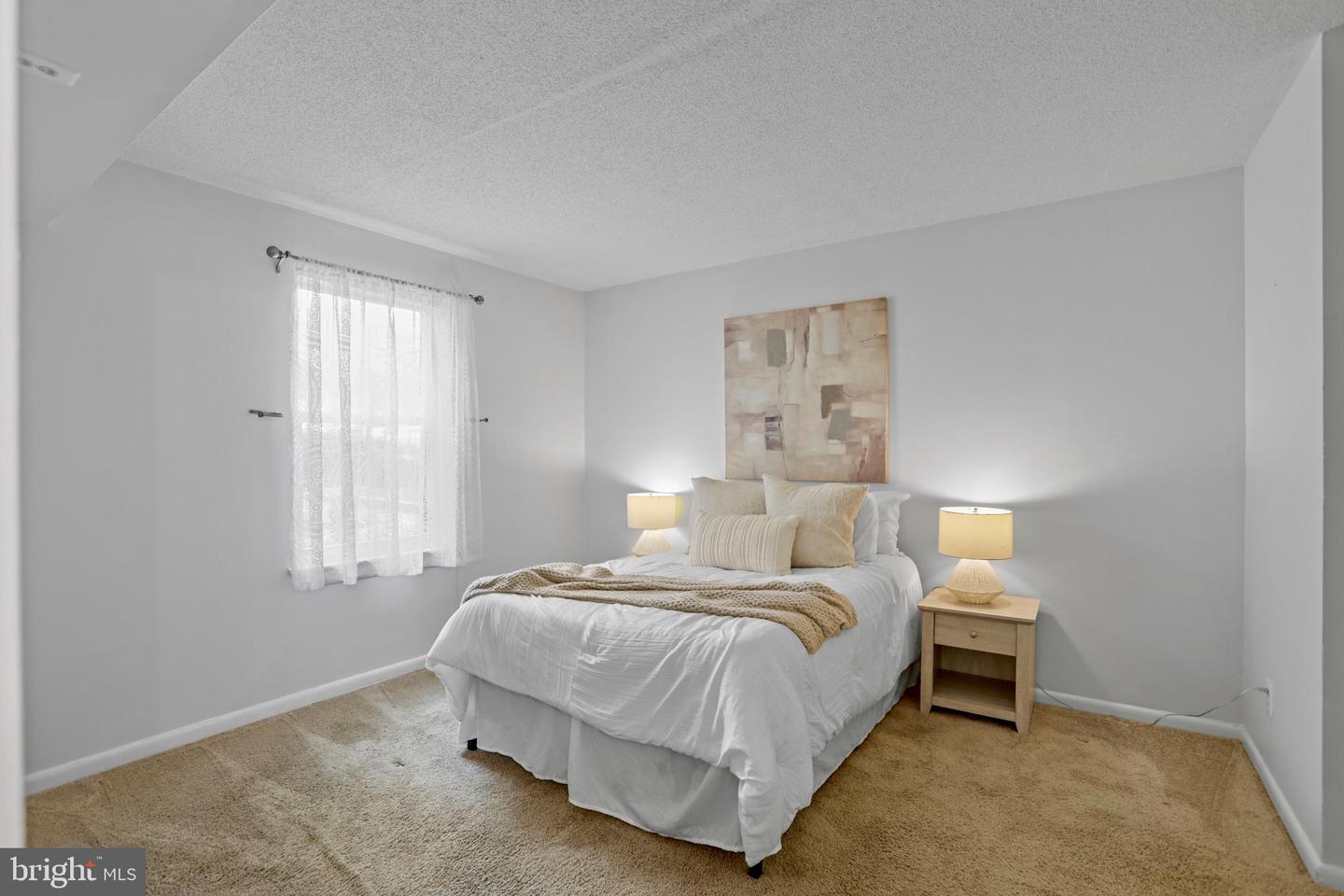 2216 CASTLE ROCK SQ #2B, RESTON, Virginia 20191, 2 Bedrooms Bedrooms, ,2 BathroomsBathrooms,Residential,For sale,2216 CASTLE ROCK SQ #2B,VAFX2254318 MLS # VAFX2254318