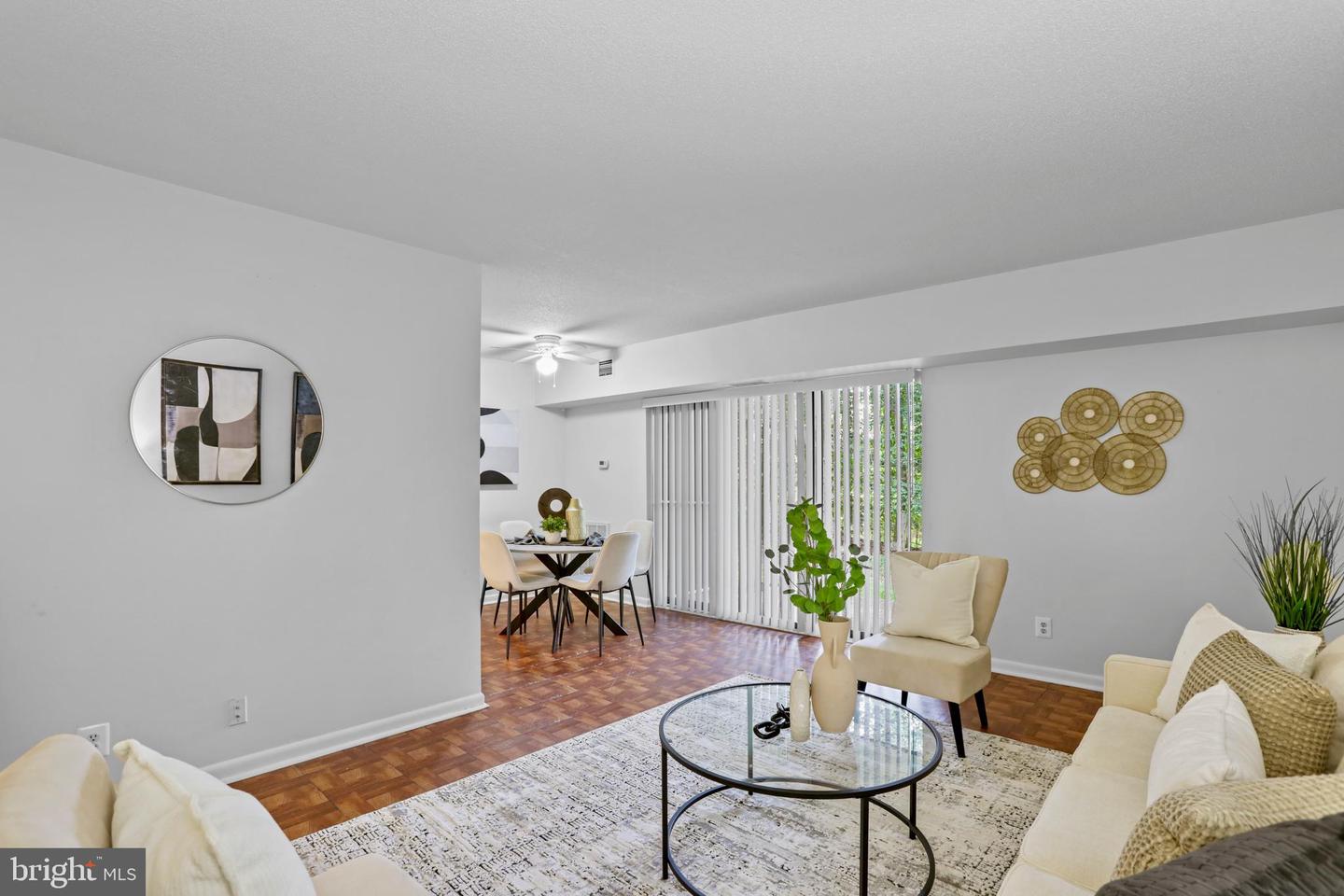 2216 CASTLE ROCK SQ #2B, RESTON, Virginia 20191, 2 Bedrooms Bedrooms, ,2 BathroomsBathrooms,Residential,For sale,2216 CASTLE ROCK SQ #2B,VAFX2254318 MLS # VAFX2254318