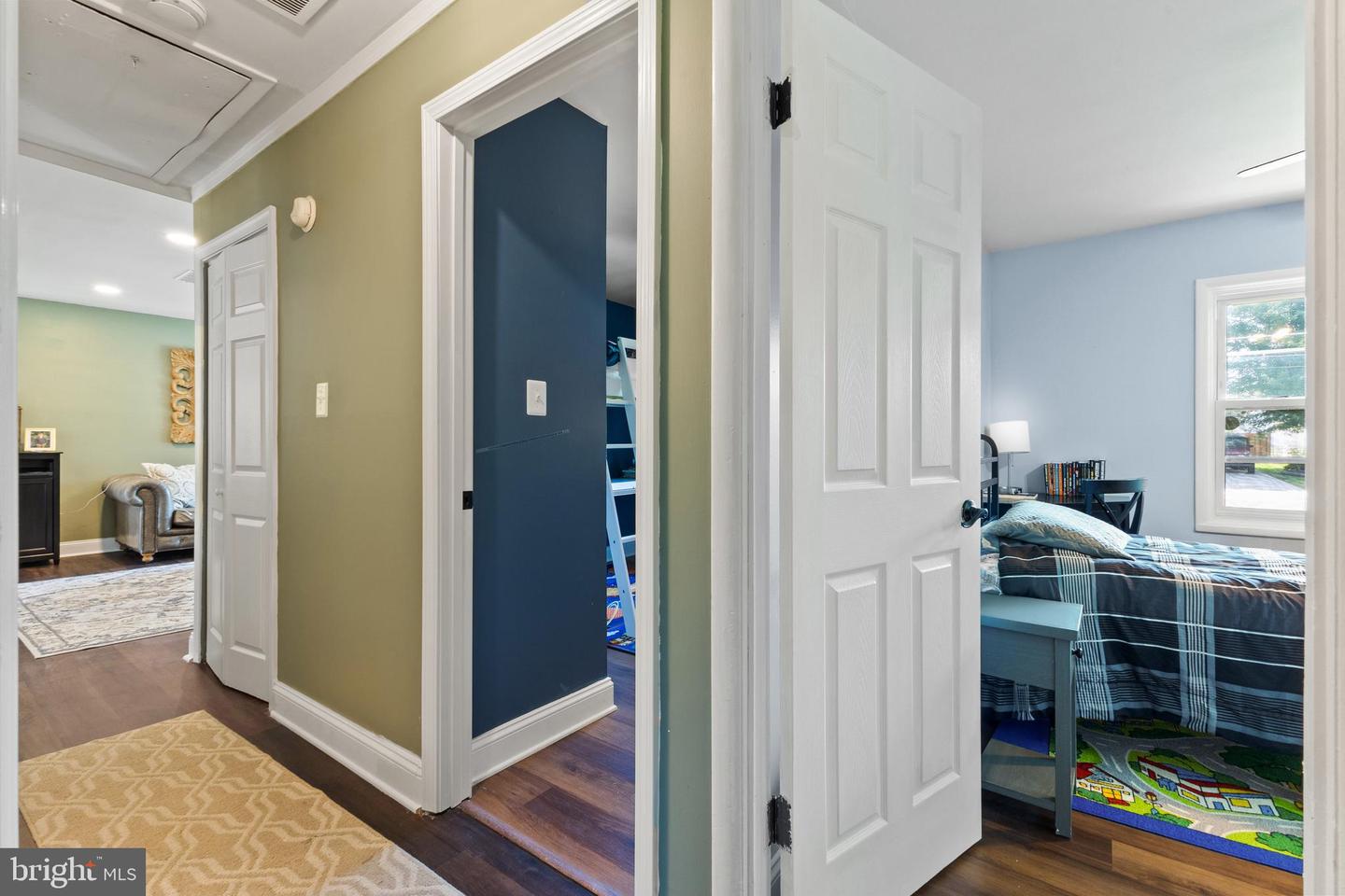 4227 FAIRGLEN DR, ALEXANDRIA, Virginia 22309, 4 Bedrooms Bedrooms, ,2 BathroomsBathrooms,Residential,For sale,4227 FAIRGLEN DR,VAFX2254462 MLS # VAFX2254462