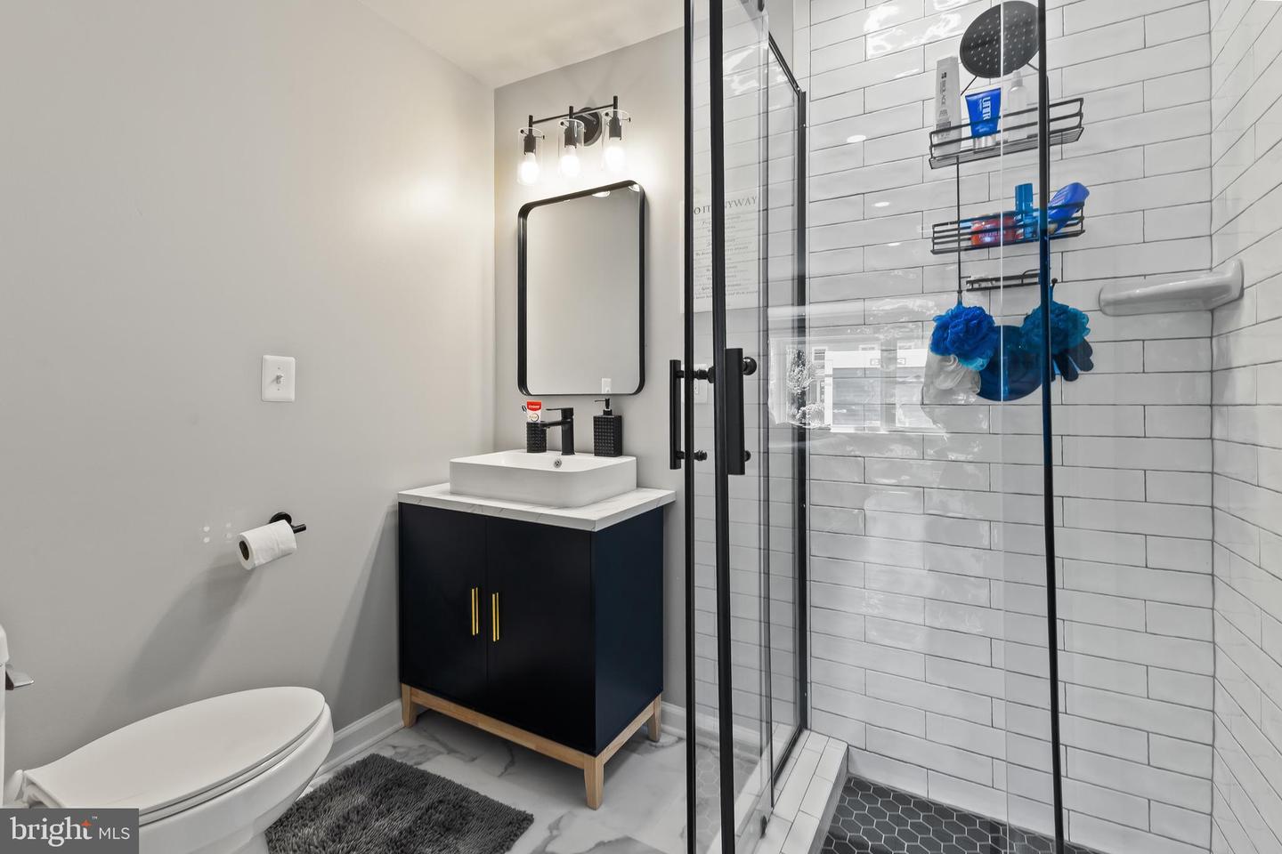 4227 FAIRGLEN DR, ALEXANDRIA, Virginia 22309, 4 Bedrooms Bedrooms, ,2 BathroomsBathrooms,Residential,For sale,4227 FAIRGLEN DR,VAFX2254462 MLS # VAFX2254462