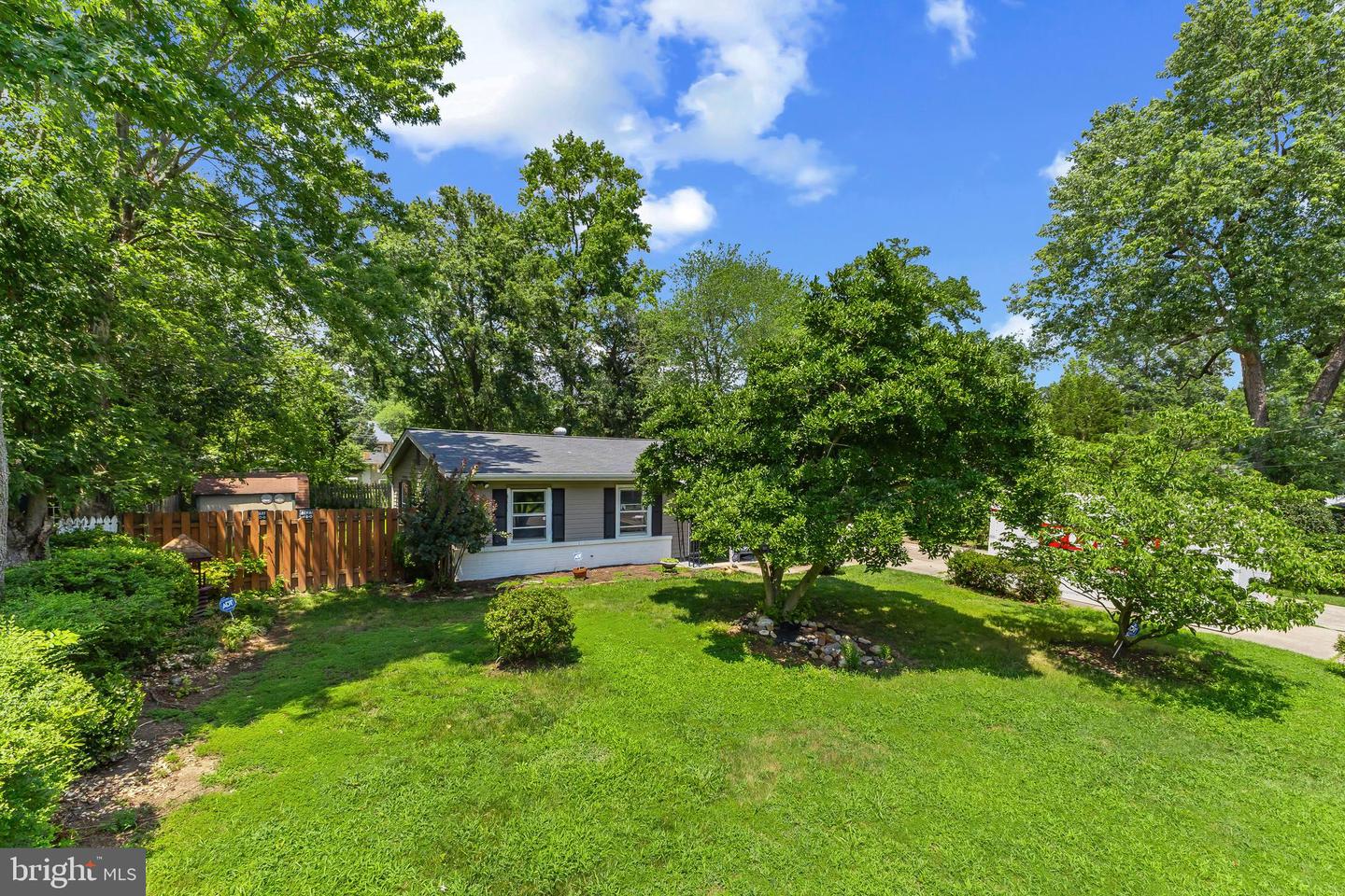 4227 FAIRGLEN DR, ALEXANDRIA, Virginia 22309, 4 Bedrooms Bedrooms, ,2 BathroomsBathrooms,Residential,For sale,4227 FAIRGLEN DR,VAFX2254462 MLS # VAFX2254462