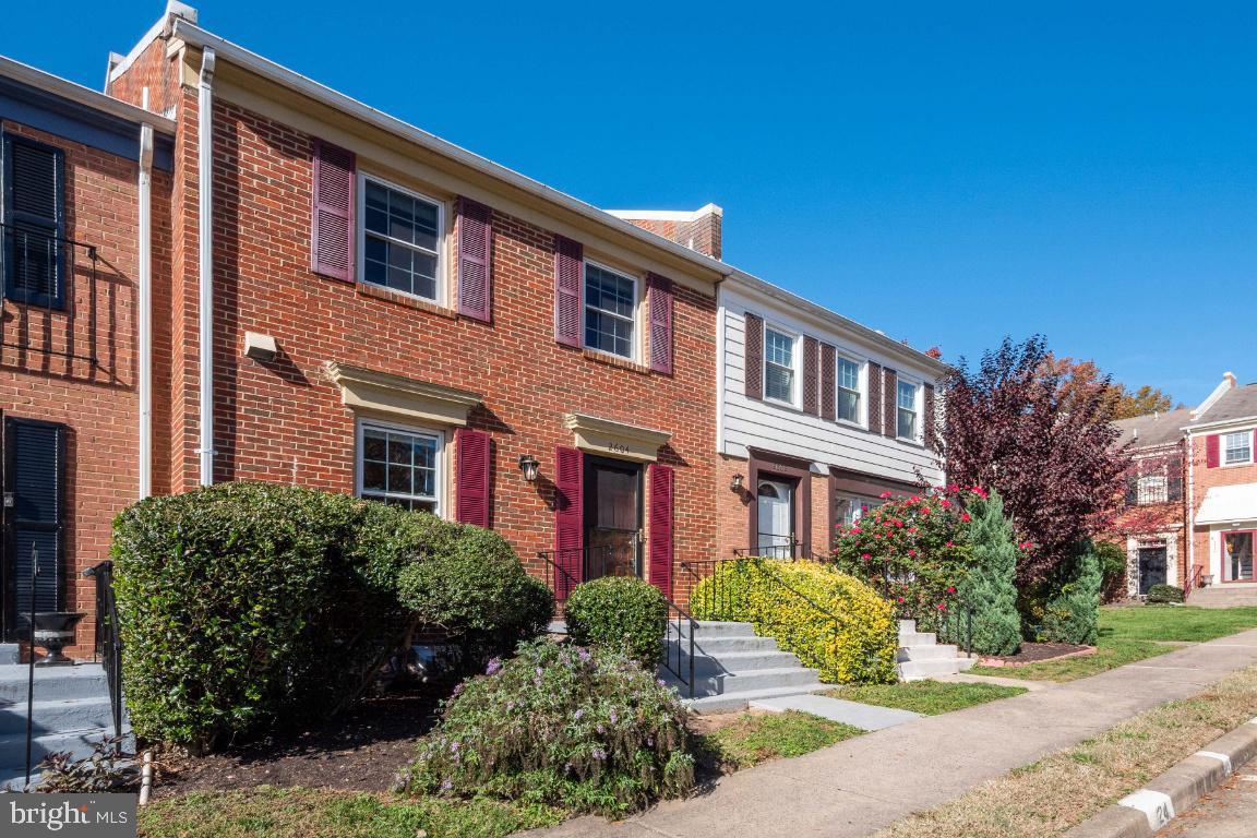 2604 WINDBREAK DR, ALEXANDRIA, Virginia 22306, 4 Bedrooms Bedrooms, ,2 BathroomsBathrooms,Residential,For sale,2604 WINDBREAK DR,VAFX2254650 MLS # VAFX2254650