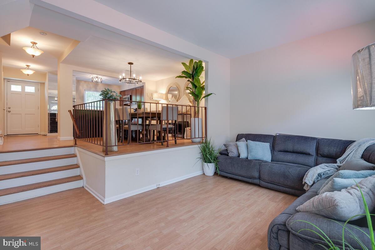 2604 WINDBREAK DR, ALEXANDRIA, Virginia 22306, 4 Bedrooms Bedrooms, ,2 BathroomsBathrooms,Residential,For sale,2604 WINDBREAK DR,VAFX2254650 MLS # VAFX2254650