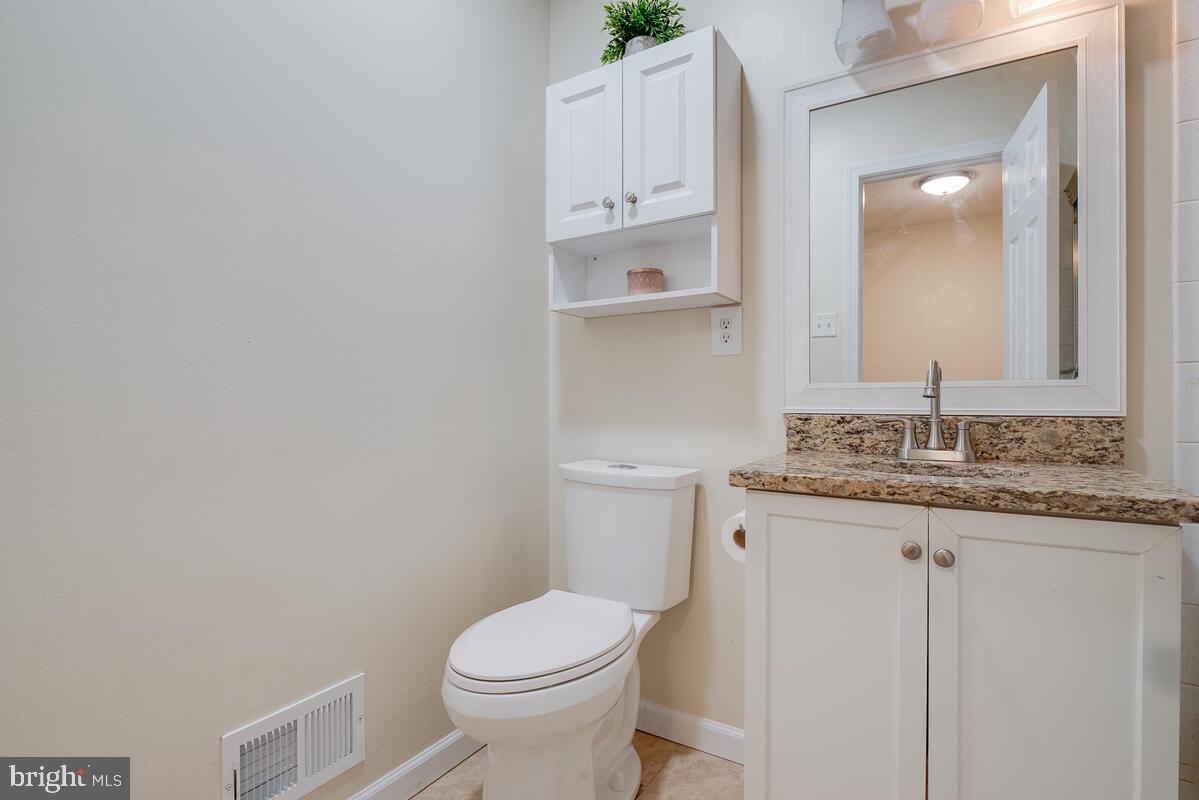 2604 WINDBREAK DR, ALEXANDRIA, Virginia 22306, 4 Bedrooms Bedrooms, ,2 BathroomsBathrooms,Residential,For sale,2604 WINDBREAK DR,VAFX2254650 MLS # VAFX2254650
