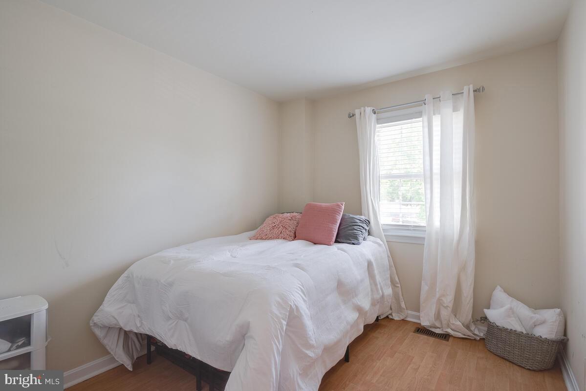 2604 WINDBREAK DR, ALEXANDRIA, Virginia 22306, 4 Bedrooms Bedrooms, ,2 BathroomsBathrooms,Residential,For sale,2604 WINDBREAK DR,VAFX2254650 MLS # VAFX2254650