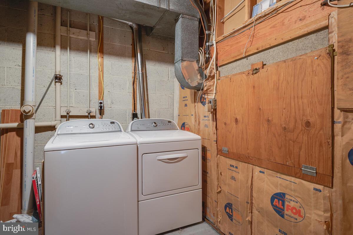 2604 WINDBREAK DR, ALEXANDRIA, Virginia 22306, 4 Bedrooms Bedrooms, ,2 BathroomsBathrooms,Residential,For sale,2604 WINDBREAK DR,VAFX2254650 MLS # VAFX2254650