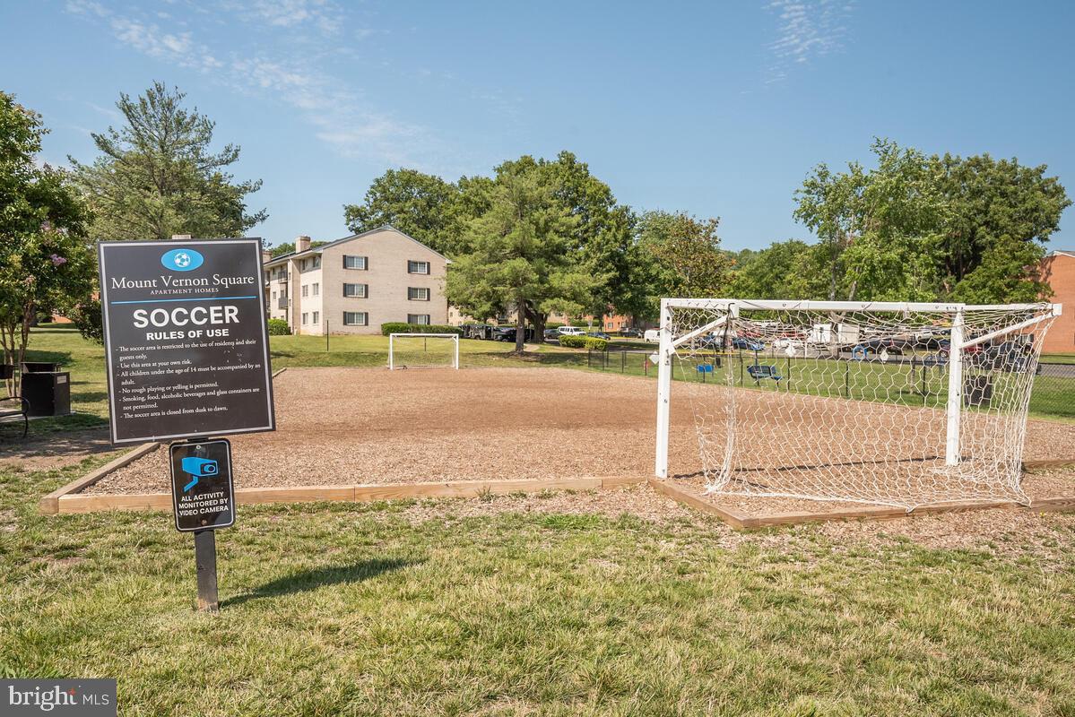 2604 WINDBREAK DR, ALEXANDRIA, Virginia 22306, 4 Bedrooms Bedrooms, ,2 BathroomsBathrooms,Residential,For sale,2604 WINDBREAK DR,VAFX2254650 MLS # VAFX2254650