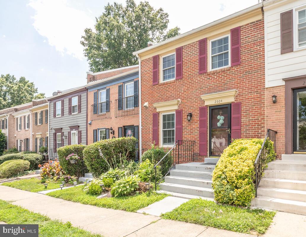 2604 WINDBREAK DR, ALEXANDRIA, Virginia 22306, 4 Bedrooms Bedrooms, ,2 BathroomsBathrooms,Residential,For sale,2604 WINDBREAK DR,VAFX2254650 MLS # VAFX2254650