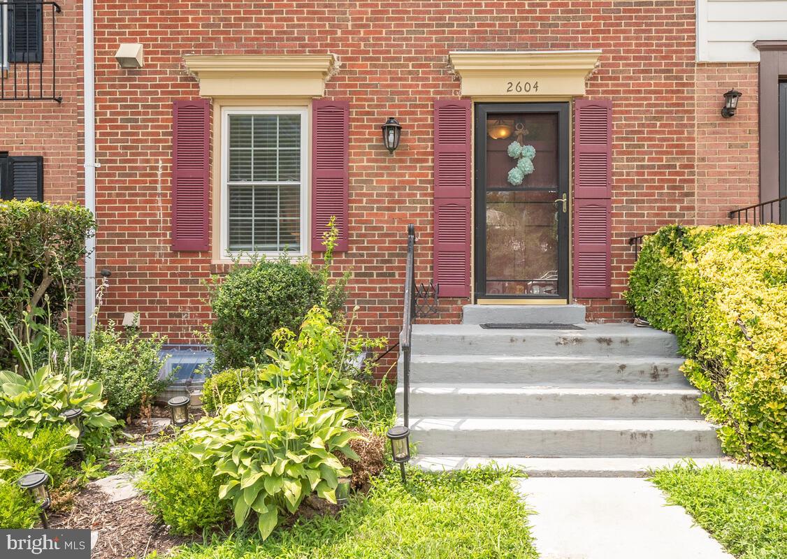 2604 WINDBREAK DR, ALEXANDRIA, Virginia 22306, 4 Bedrooms Bedrooms, ,2 BathroomsBathrooms,Residential,For sale,2604 WINDBREAK DR,VAFX2254650 MLS # VAFX2254650