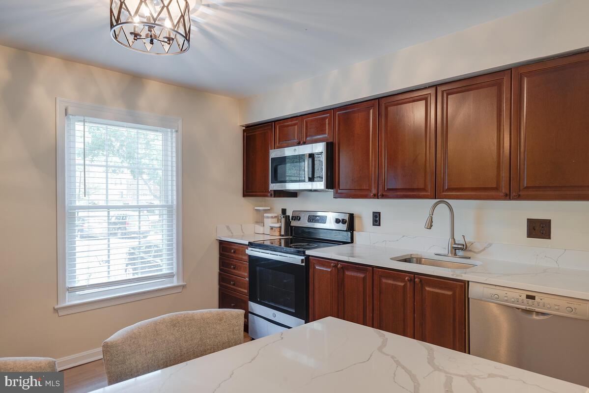 2604 WINDBREAK DR, ALEXANDRIA, Virginia 22306, 4 Bedrooms Bedrooms, ,2 BathroomsBathrooms,Residential,For sale,2604 WINDBREAK DR,VAFX2254650 MLS # VAFX2254650
