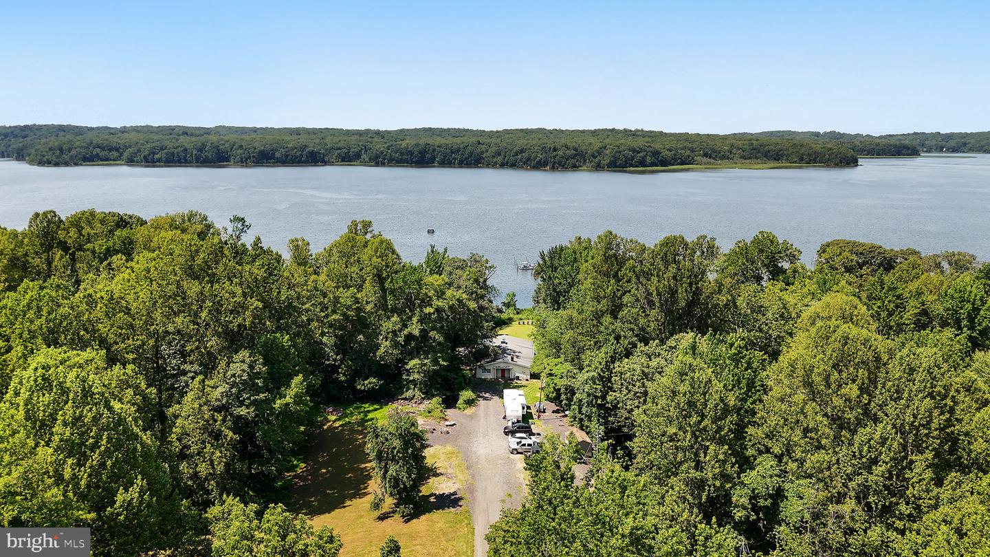 5898 COVE HARBOUR DR, KING GEORGE, Virginia 22485, 3 Bedrooms Bedrooms, 3 Rooms Rooms,2 BathroomsBathrooms,Residential,For sale,5898 COVE HARBOUR DR,VAKG2006698 MLS # VAKG2006698
