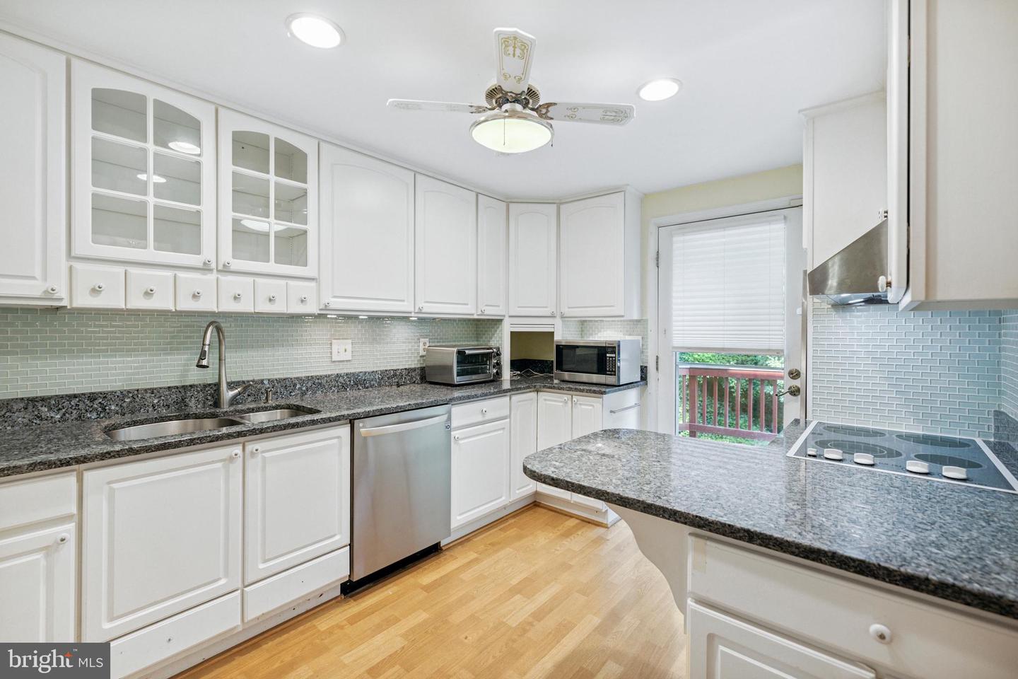 9420 CANDLEBERRY CT, BURKE, Virginia 22015, 3 Bedrooms Bedrooms, ,2 BathroomsBathrooms,Residential,For sale,9420 CANDLEBERRY CT,VAFX2254952 MLS # VAFX2254952