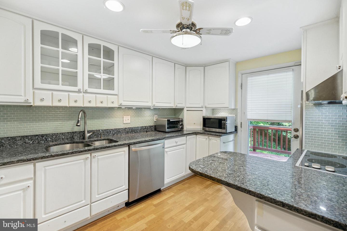 9420 CANDLEBERRY CT, BURKE, Virginia 22015, 3 Bedrooms Bedrooms, ,2 BathroomsBathrooms,Residential,For sale,9420 CANDLEBERRY CT,VAFX2254952 MLS # VAFX2254952