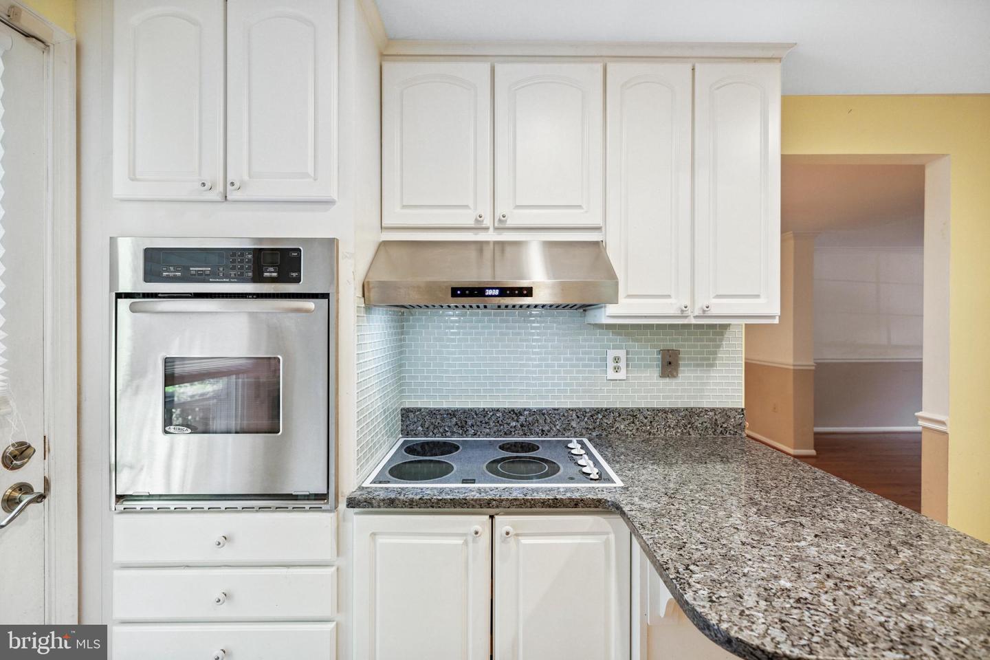 9420 CANDLEBERRY CT, BURKE, Virginia 22015, 3 Bedrooms Bedrooms, ,2 BathroomsBathrooms,Residential,For sale,9420 CANDLEBERRY CT,VAFX2254952 MLS # VAFX2254952