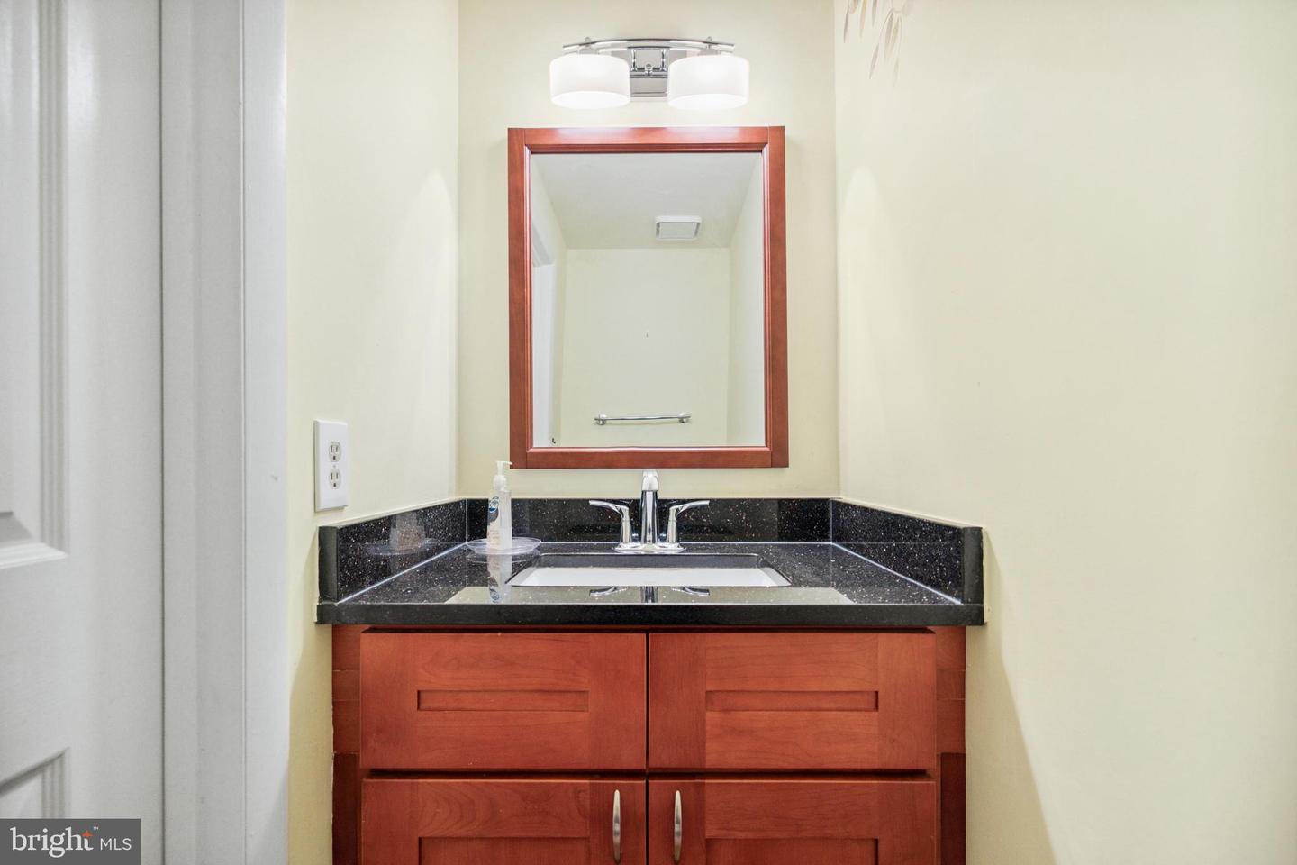 9420 CANDLEBERRY CT, BURKE, Virginia 22015, 3 Bedrooms Bedrooms, ,2 BathroomsBathrooms,Residential,For sale,9420 CANDLEBERRY CT,VAFX2254952 MLS # VAFX2254952