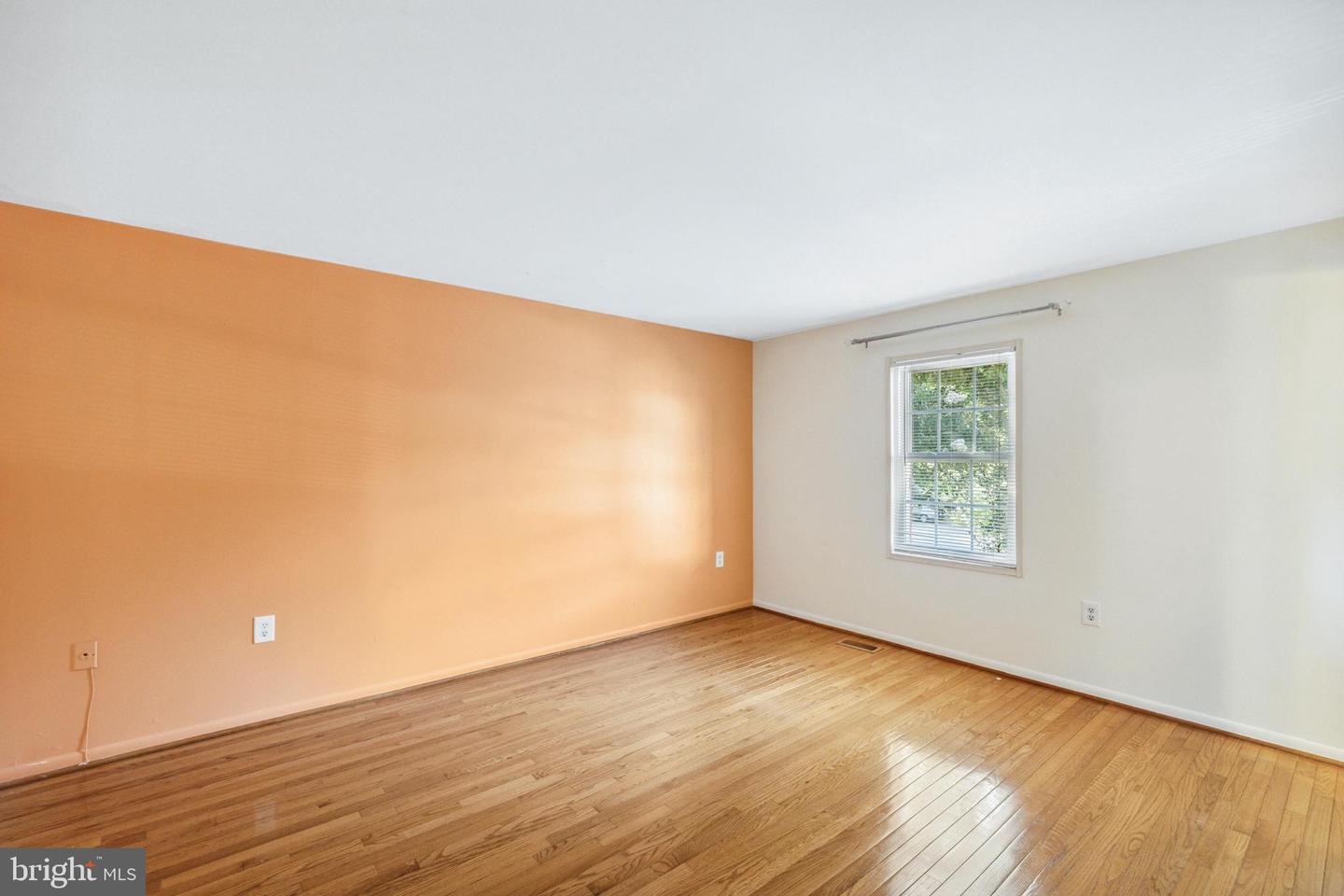 9420 CANDLEBERRY CT, BURKE, Virginia 22015, 3 Bedrooms Bedrooms, ,2 BathroomsBathrooms,Residential,For sale,9420 CANDLEBERRY CT,VAFX2254952 MLS # VAFX2254952