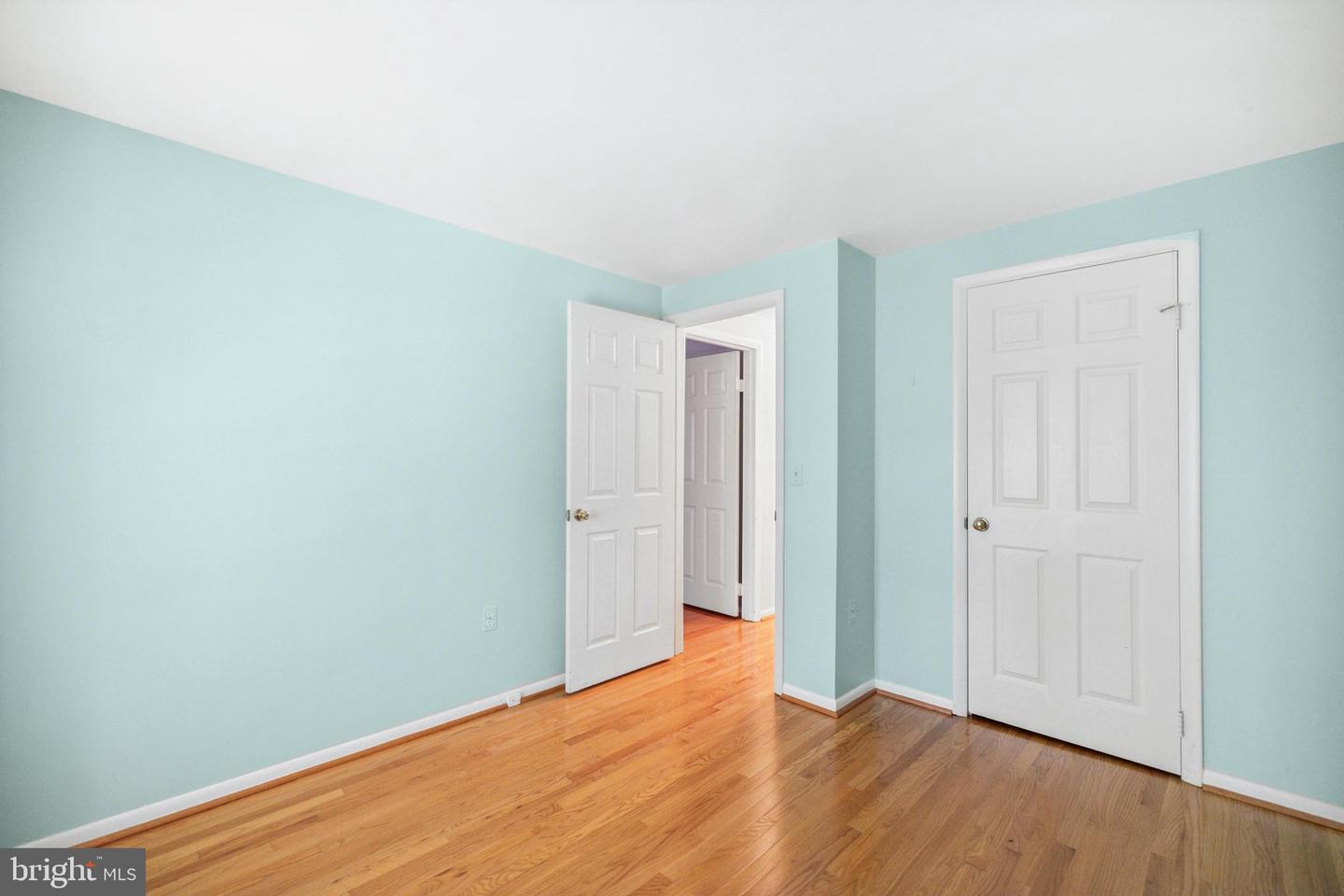 9420 CANDLEBERRY CT, BURKE, Virginia 22015, 3 Bedrooms Bedrooms, ,2 BathroomsBathrooms,Residential,For sale,9420 CANDLEBERRY CT,VAFX2254952 MLS # VAFX2254952