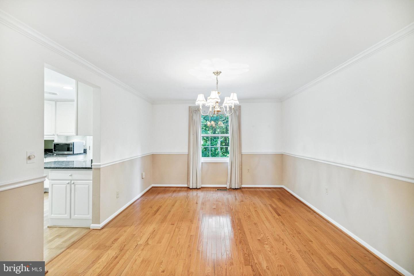 9420 CANDLEBERRY CT, BURKE, Virginia 22015, 3 Bedrooms Bedrooms, ,2 BathroomsBathrooms,Residential,For sale,9420 CANDLEBERRY CT,VAFX2254952 MLS # VAFX2254952