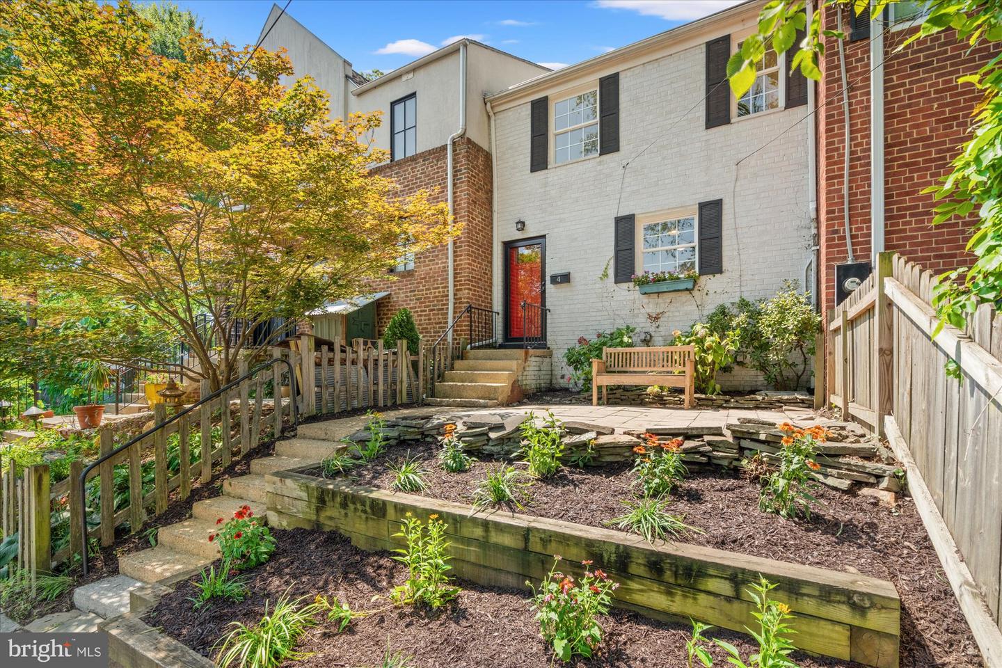4 ANCELL ST, ALEXANDRIA, Virginia 22305, 3 Bedrooms Bedrooms, ,2 BathroomsBathrooms,Residential,For sale,4 ANCELL ST,VAAX2047396 MLS # VAAX2047396