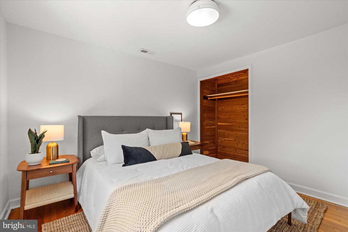 4 ANCELL ST, ALEXANDRIA, Virginia 22305, 3 Bedrooms Bedrooms, ,2 BathroomsBathrooms,Residential,For sale,4 ANCELL ST,VAAX2047396 MLS # VAAX2047396