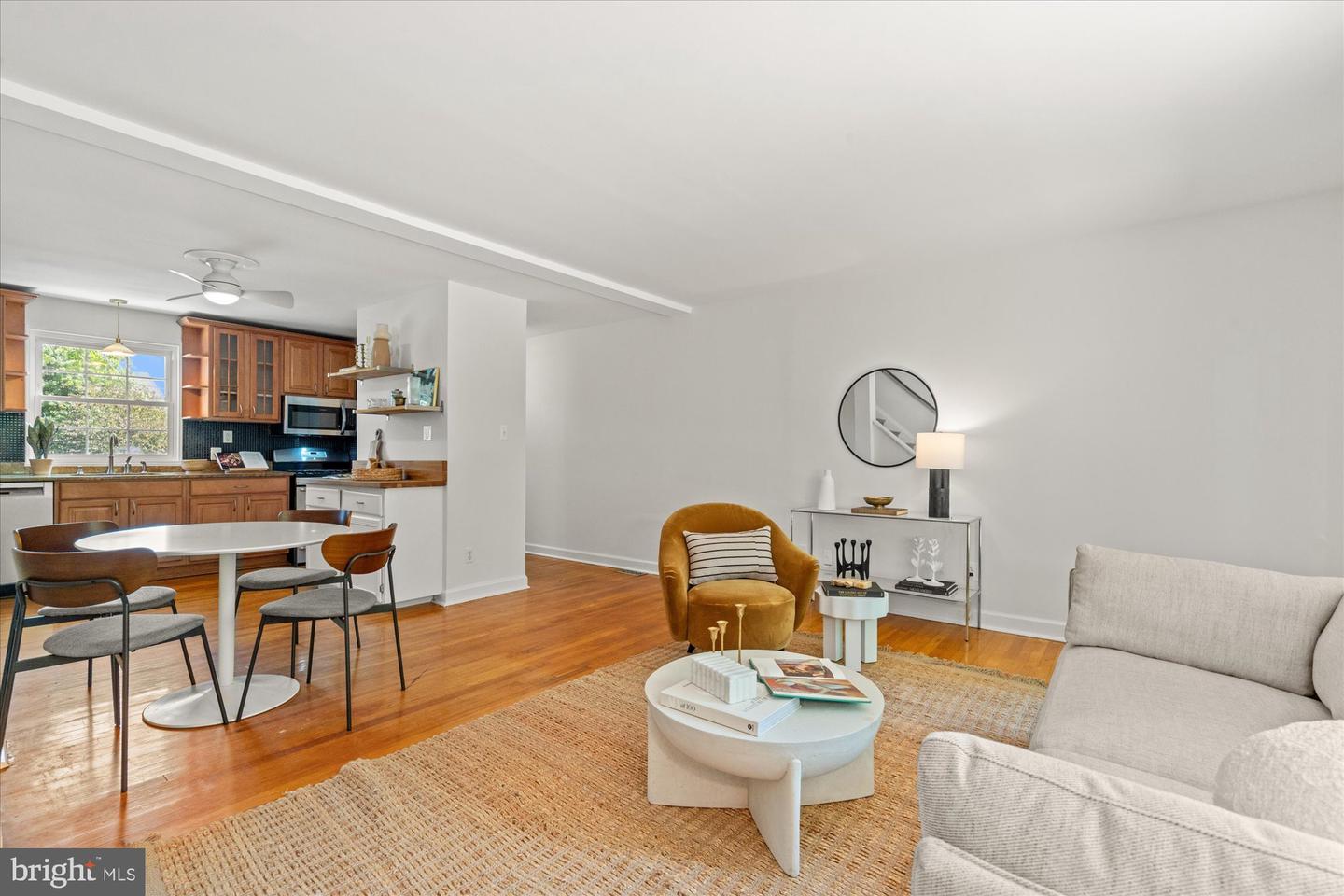 4 ANCELL ST, ALEXANDRIA, Virginia 22305, 3 Bedrooms Bedrooms, ,2 BathroomsBathrooms,Residential,For sale,4 ANCELL ST,VAAX2047396 MLS # VAAX2047396