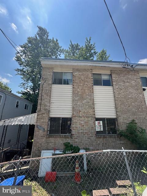 5303 JAY ST NE, WASHINGTON, District Of Columbia 20019, 4 Bedrooms Bedrooms, ,1 BathroomBathrooms,Residential,For sale,5303 JAY ST NE,DCDC2209968 MLS # DCDC2209968