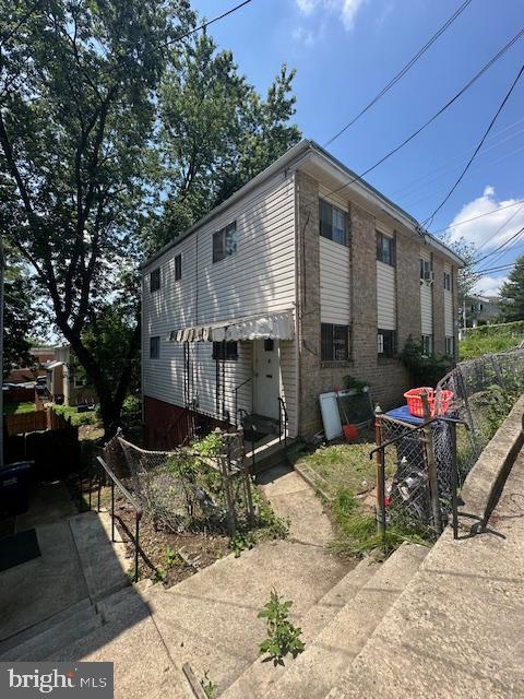 5303 JAY ST NE, WASHINGTON, District Of Columbia 20019, 4 Bedrooms Bedrooms, ,1 BathroomBathrooms,Residential,For sale,5303 JAY ST NE,DCDC2209968 MLS # DCDC2209968