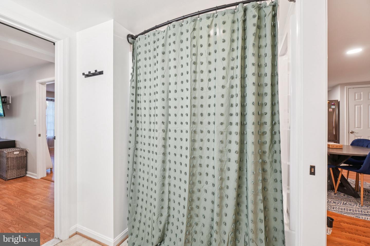 1501-B N VAN DORN ST, ALEXANDRIA, Virginia 22304, 1 Bedroom Bedrooms, ,1 BathroomBathrooms,Residential,For sale,1501-B N VAN DORN ST,VAAX2047426 MLS # VAAX2047426