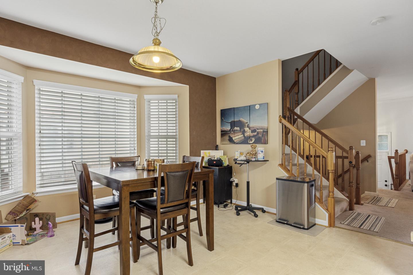 9725 CHESHIRE RIDGE CIR, MANASSAS, Virginia 20110, 3 Bedrooms Bedrooms, ,2 BathroomsBathrooms,Residential,For sale,9725 CHESHIRE RIDGE CIR,VAPW2099166 MLS # VAPW2099166