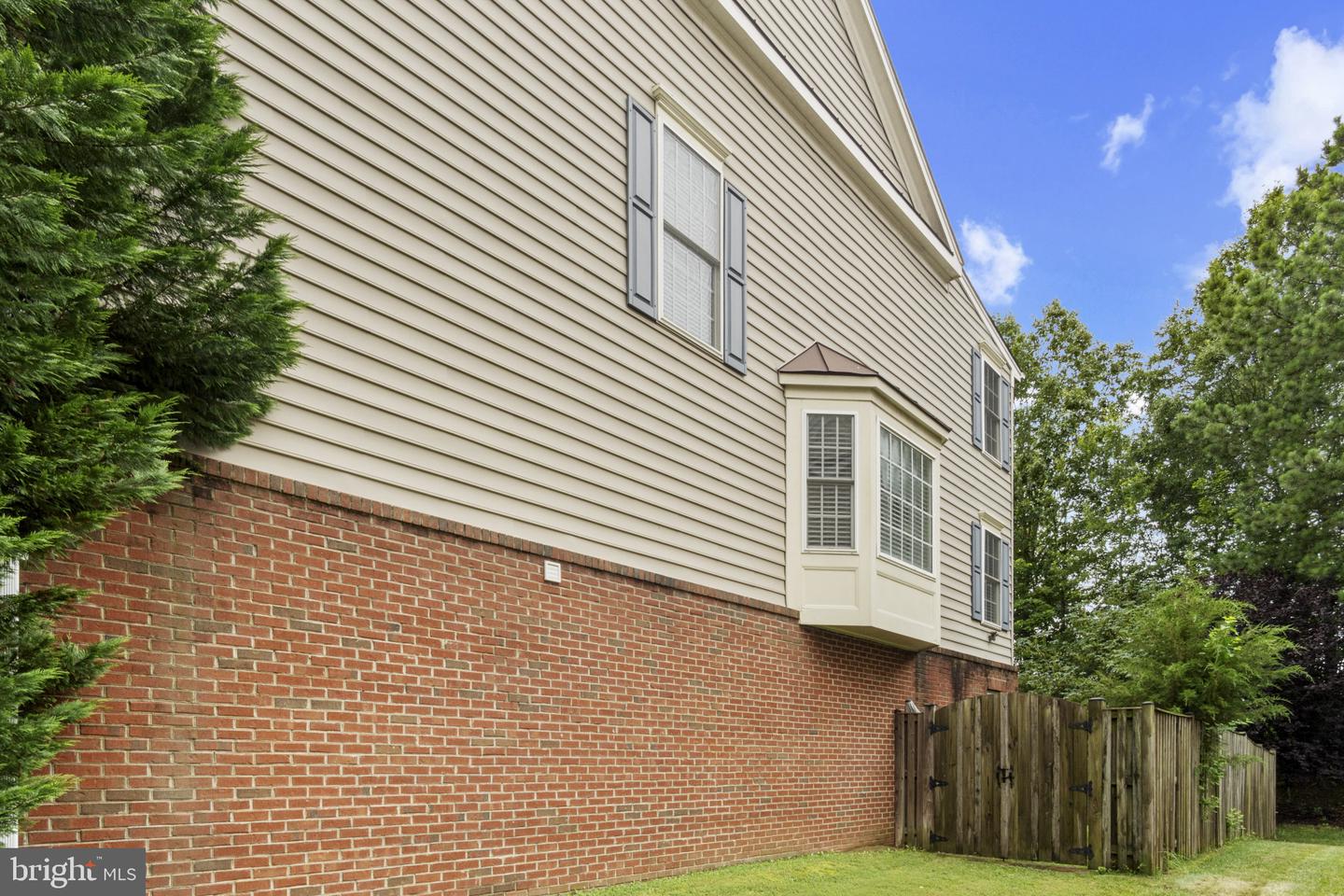 9725 CHESHIRE RIDGE CIR, MANASSAS, Virginia 20110, 3 Bedrooms Bedrooms, ,2 BathroomsBathrooms,Residential,For sale,9725 CHESHIRE RIDGE CIR,VAPW2099166 MLS # VAPW2099166