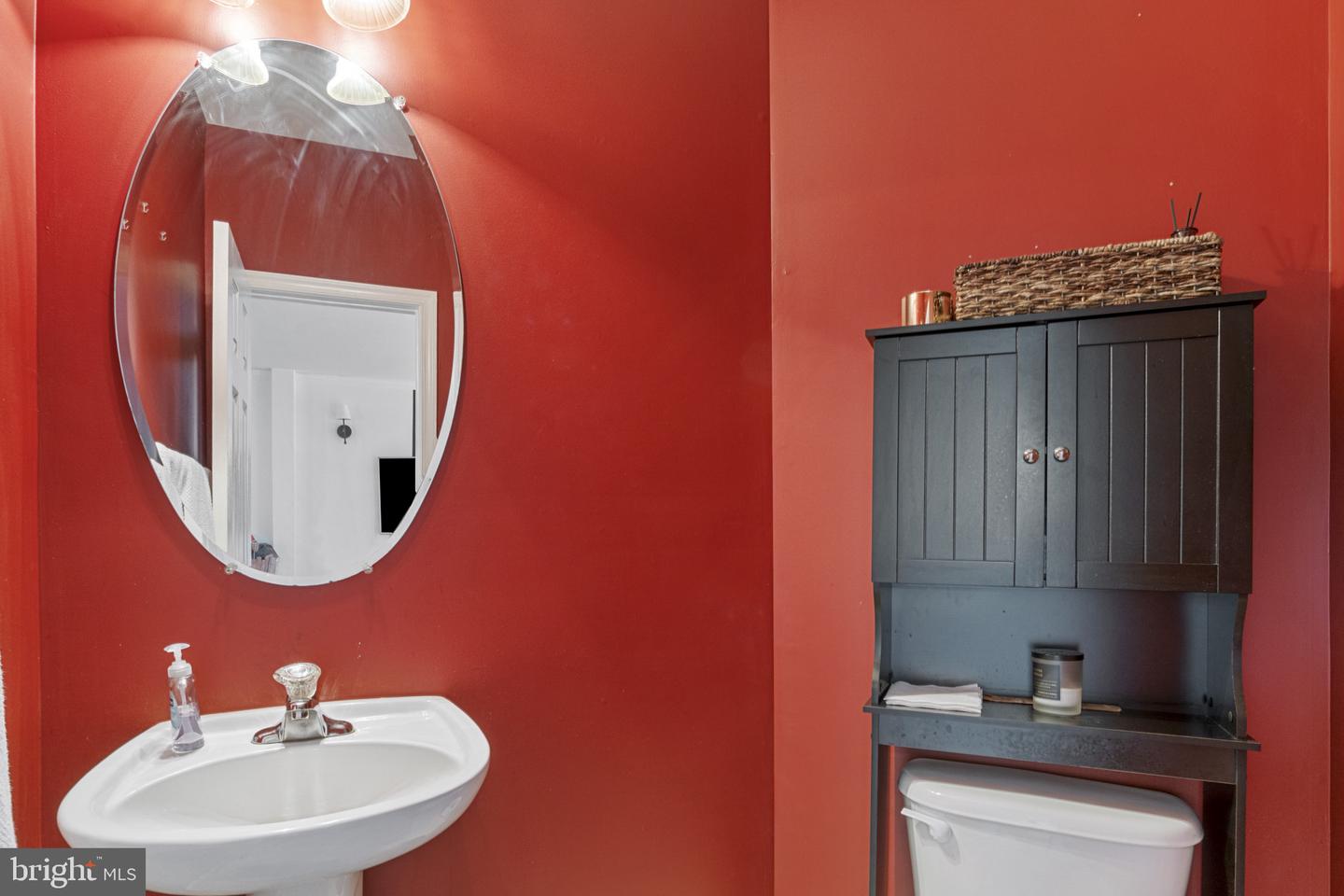 9725 CHESHIRE RIDGE CIR, MANASSAS, Virginia 20110, 3 Bedrooms Bedrooms, ,2 BathroomsBathrooms,Residential,For sale,9725 CHESHIRE RIDGE CIR,VAPW2099166 MLS # VAPW2099166