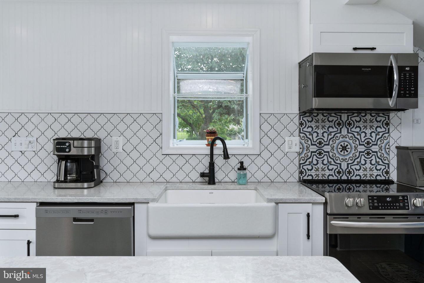 3801 WOODLEY DR, ALEXANDRIA, Virginia 22309, 3 Bedrooms Bedrooms, ,2 BathroomsBathrooms,Residential,For sale,3801 WOODLEY DR,VAFX2255360 MLS # VAFX2255360