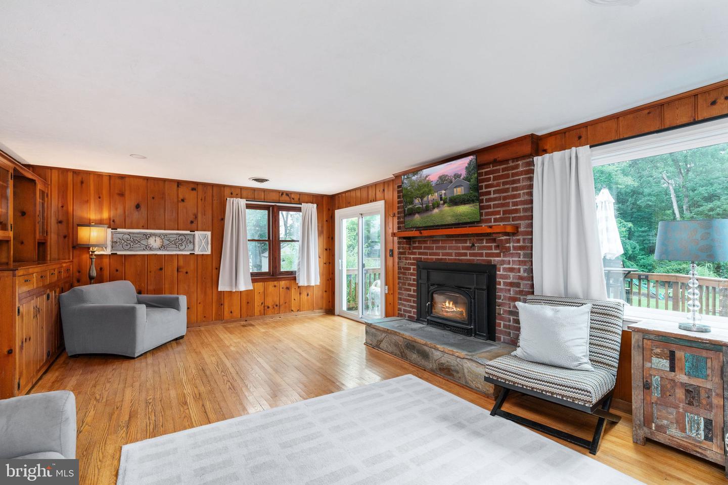 3801 WOODLEY DR, ALEXANDRIA, Virginia 22309, 3 Bedrooms Bedrooms, ,2 BathroomsBathrooms,Residential,For sale,3801 WOODLEY DR,VAFX2255360 MLS # VAFX2255360