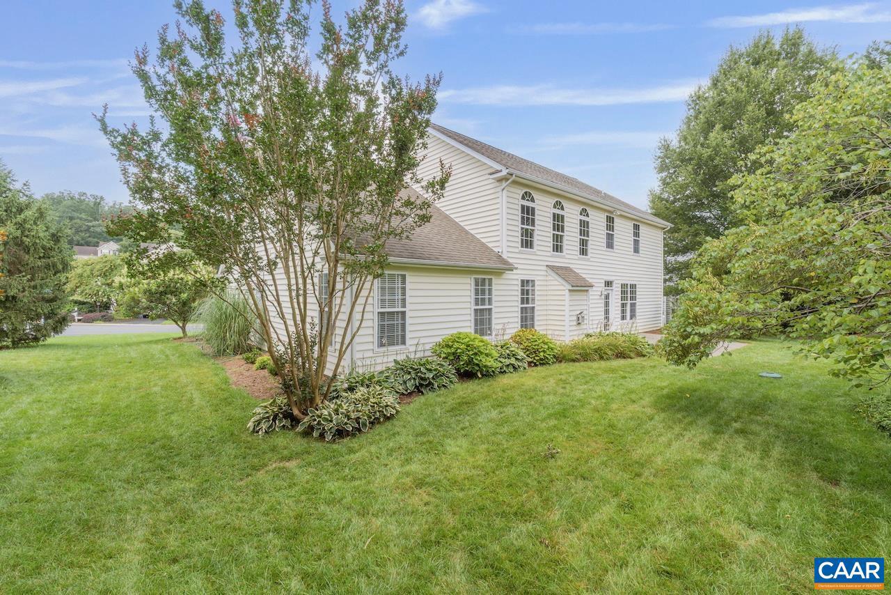 1142 REDFIELDS RD, CHARLOTTESVILLE, Virginia 22903, 4 Bedrooms Bedrooms, ,2 BathroomsBathrooms,Residential,For sale,1142 REDFIELDS RD,666650 MLS # 666650