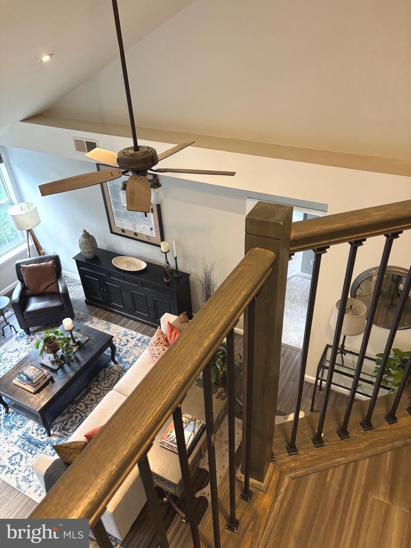 5924 FOUNDERS HILL DR #302, ALEXANDRIA, Virginia 22310, 3 Bedrooms Bedrooms, ,3 BathroomsBathrooms,Residential,For sale,5924 FOUNDERS HILL DR #302,VAFX2255558 MLS # VAFX2255558