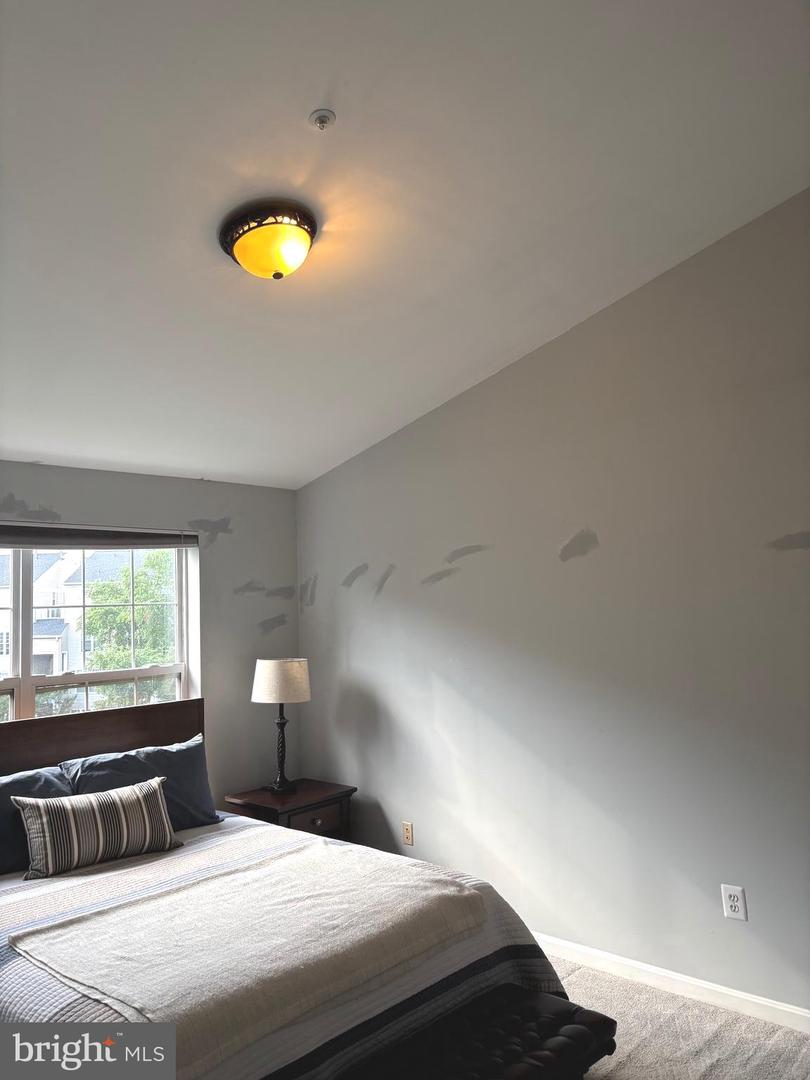 5924 FOUNDERS HILL DR #302, ALEXANDRIA, Virginia 22310, 3 Bedrooms Bedrooms, ,3 BathroomsBathrooms,Residential,For sale,5924 FOUNDERS HILL DR #302,VAFX2255558 MLS # VAFX2255558
