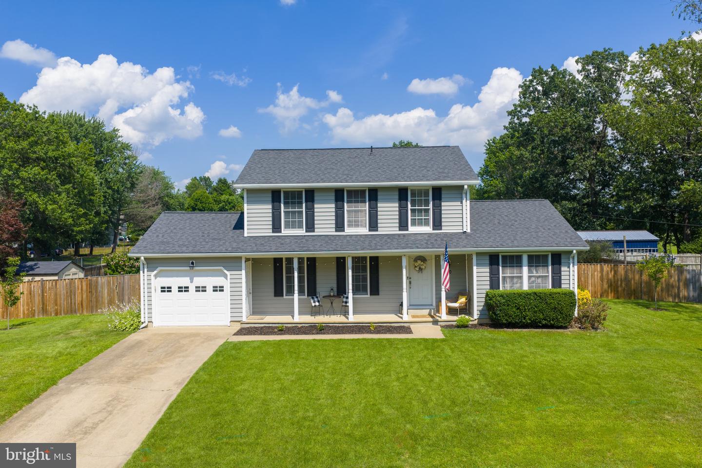 330 S 15TH ST, PURCELLVILLE, Virginia 20132, 4 Bedrooms Bedrooms, ,3 BathroomsBathrooms,Residential,For sale,330 S 15TH ST,VALO2102264 MLS # VALO2102264