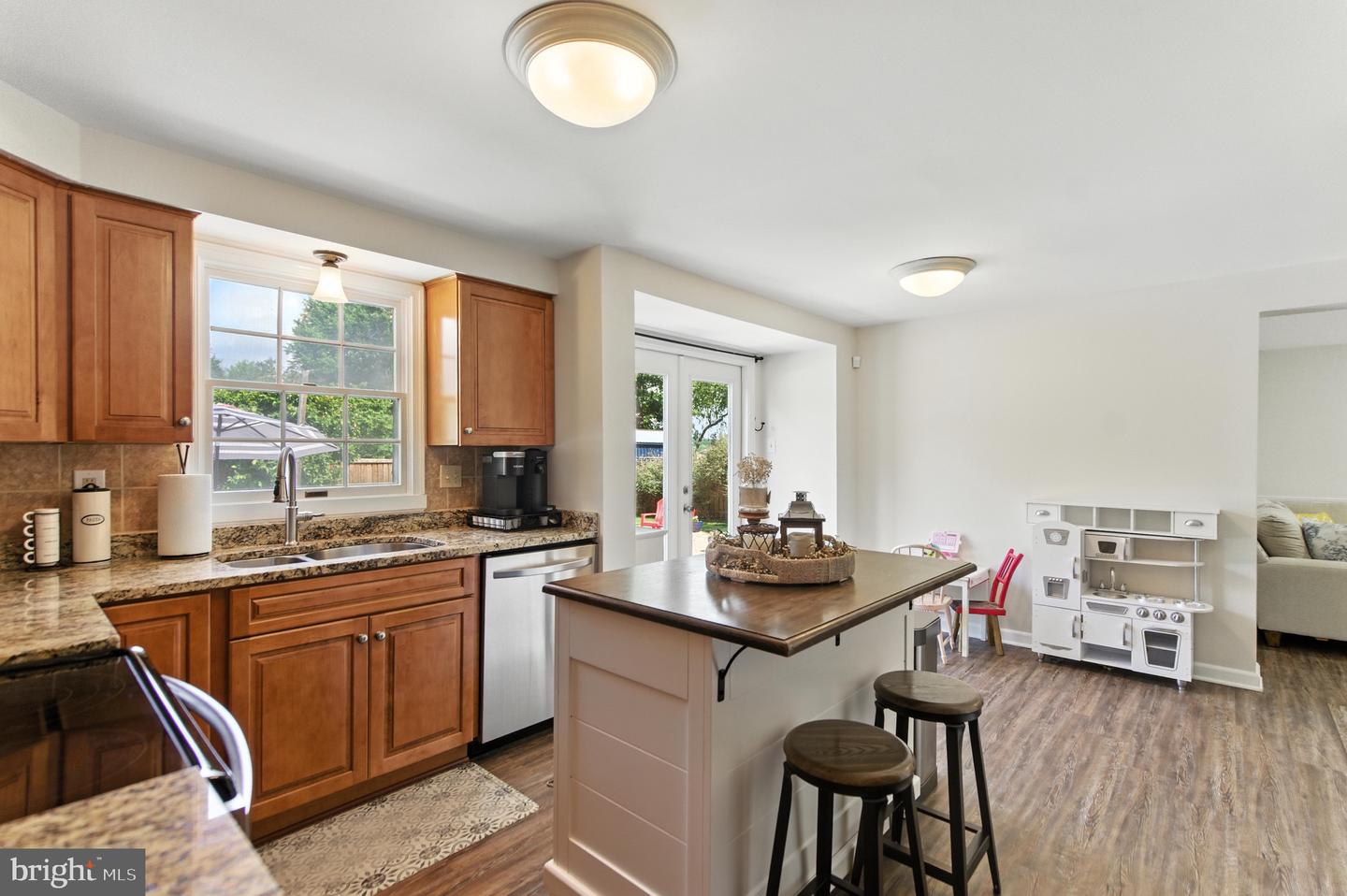 330 S 15TH ST, PURCELLVILLE, Virginia 20132, 4 Bedrooms Bedrooms, ,3 BathroomsBathrooms,Residential,For sale,330 S 15TH ST,VALO2102264 MLS # VALO2102264