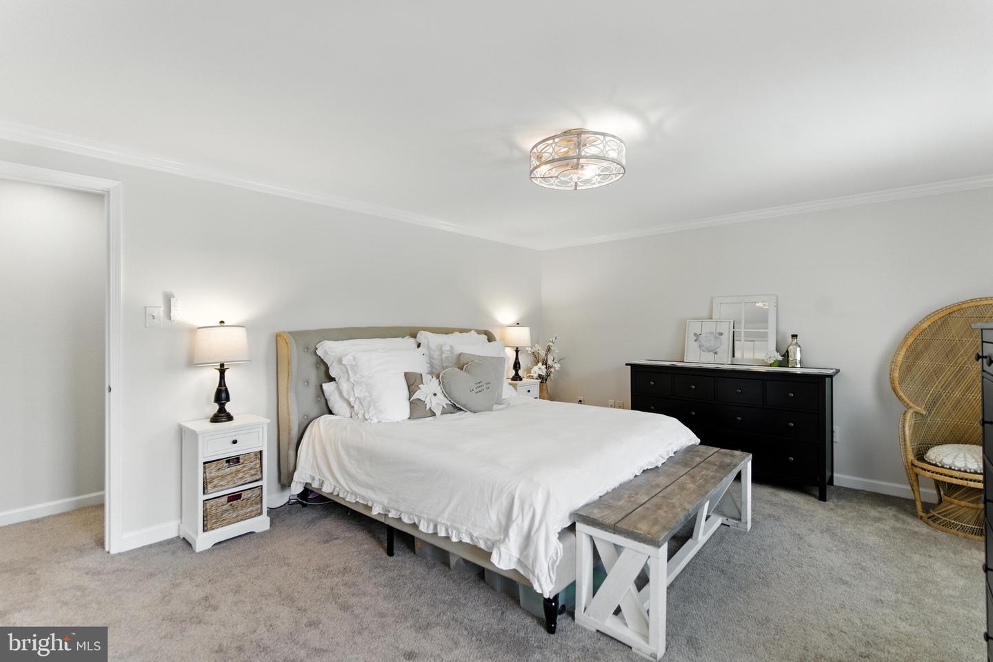 330 S 15TH ST, PURCELLVILLE, Virginia 20132, 4 Bedrooms Bedrooms, ,3 BathroomsBathrooms,Residential,For sale,330 S 15TH ST,VALO2102264 MLS # VALO2102264