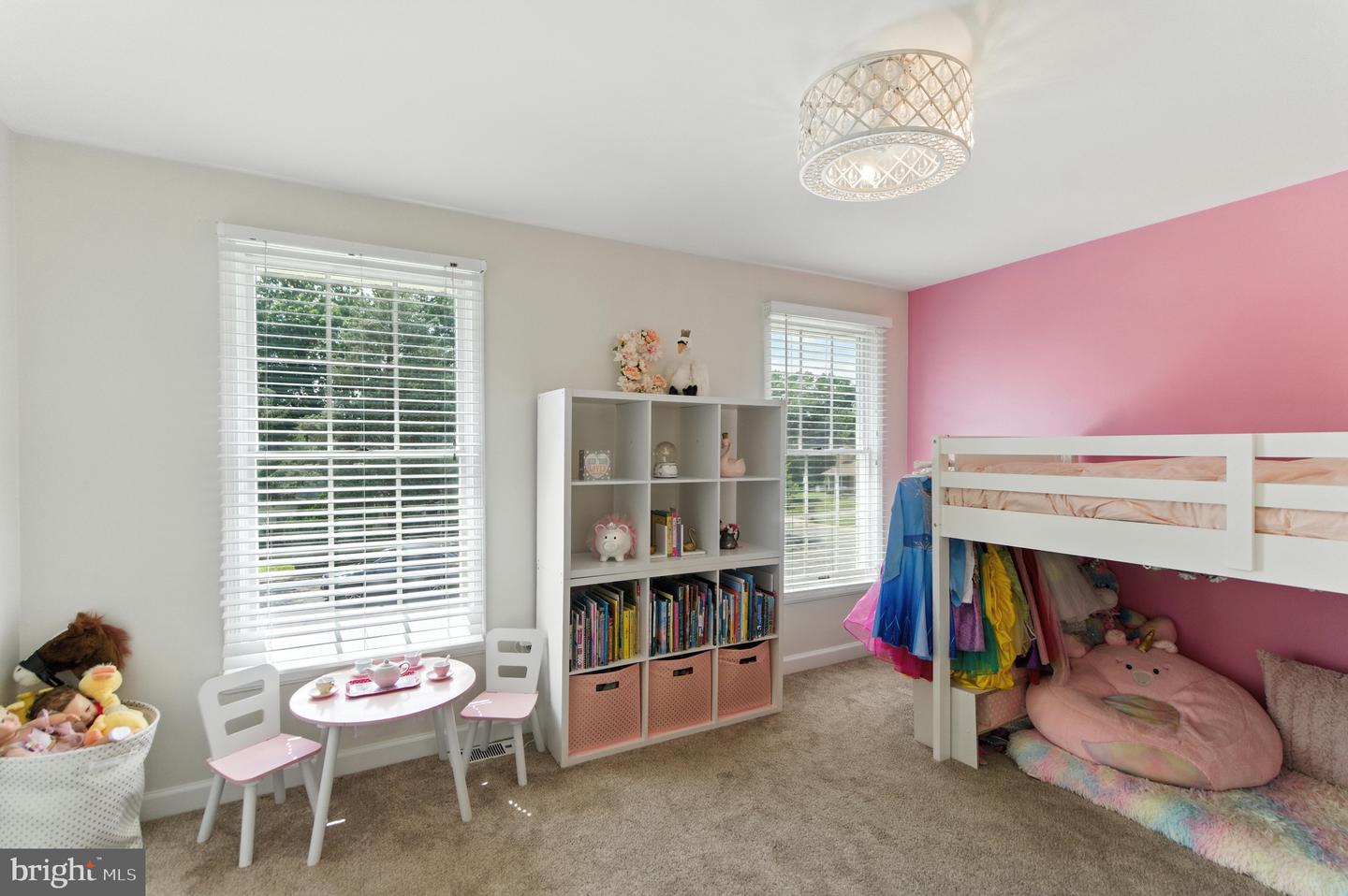 330 S 15TH ST, PURCELLVILLE, Virginia 20132, 4 Bedrooms Bedrooms, ,3 BathroomsBathrooms,Residential,For sale,330 S 15TH ST,VALO2102264 MLS # VALO2102264