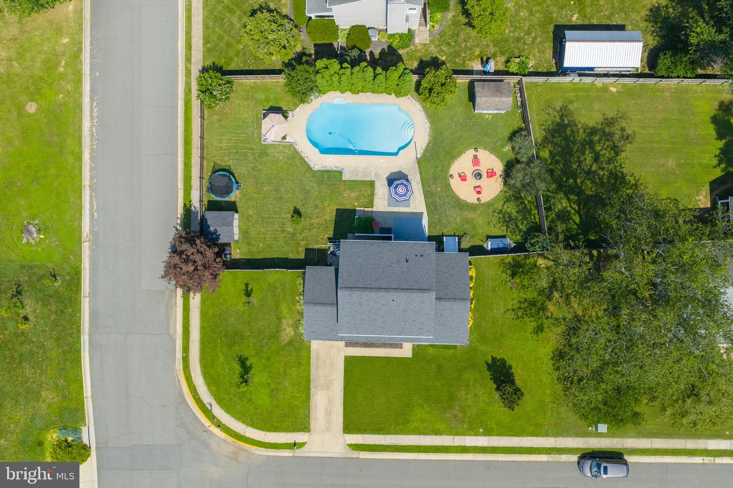 330 S 15TH ST, PURCELLVILLE, Virginia 20132, 4 Bedrooms Bedrooms, ,3 BathroomsBathrooms,Residential,For sale,330 S 15TH ST,VALO2102264 MLS # VALO2102264