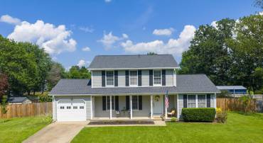 330 S 15TH ST, PURCELLVILLE, Virginia 20132, 4 Bedrooms Bedrooms, ,3 BathroomsBathrooms,Residential,For sale,330 S 15TH ST,VALO2102264 MLS # VALO2102264
