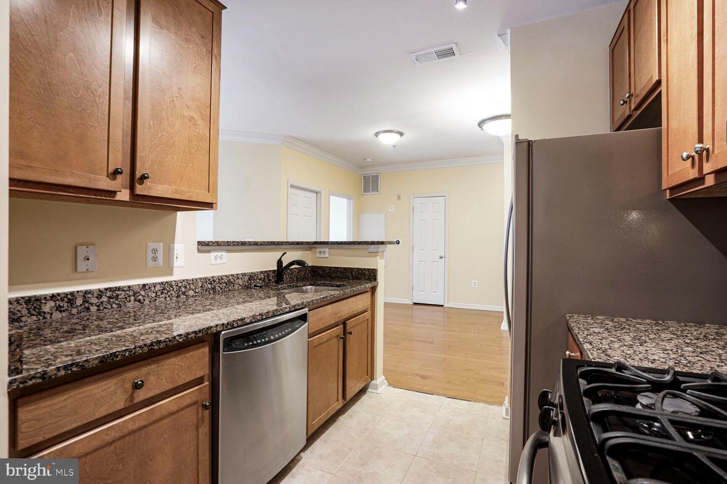 4862 EISENHOWER AVE #373, ALEXANDRIA, Virginia 22304, 1 Bedroom Bedrooms, ,1 BathroomBathrooms,Residential,For sale,4862 EISENHOWER AVE #373,VAAX2047516 MLS # VAAX2047516
