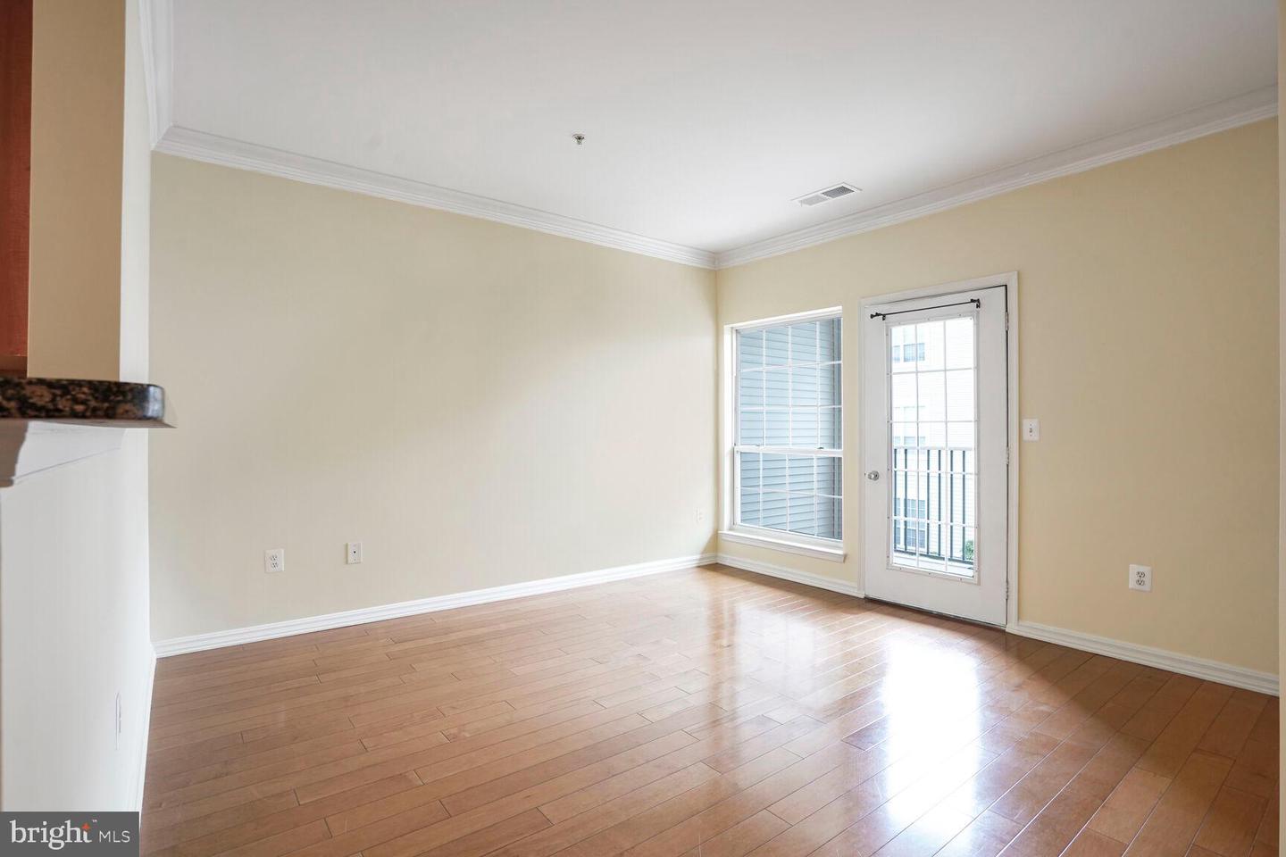 4862 EISENHOWER AVE #373, ALEXANDRIA, Virginia 22304, 1 Bedroom Bedrooms, ,1 BathroomBathrooms,Residential,For sale,4862 EISENHOWER AVE #373,VAAX2047516 MLS # VAAX2047516