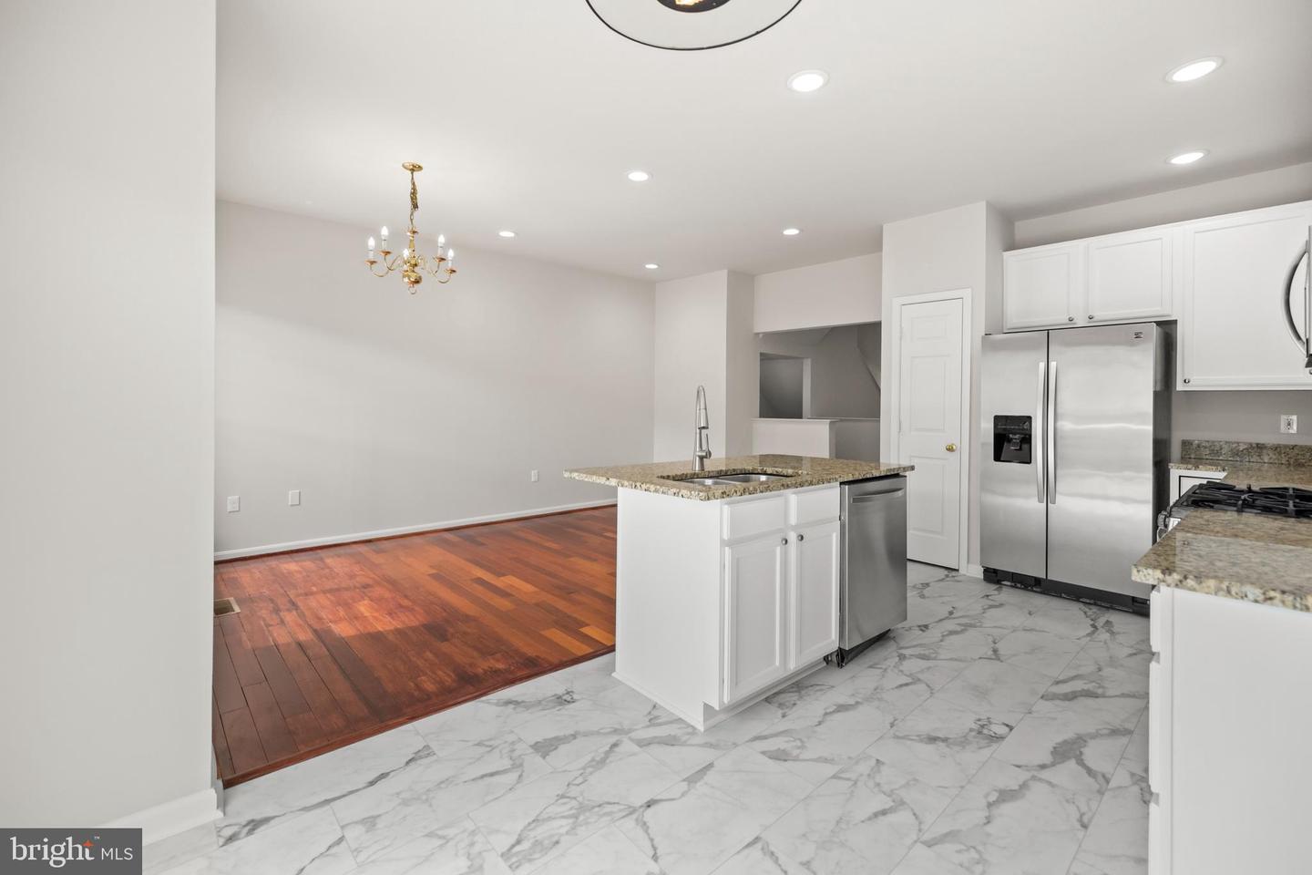 2448 ROLLING PLAINS DR, HERNDON, Virginia 20171, 4 Bedrooms Bedrooms, ,3 BathroomsBathrooms,Residential,For sale,2448 ROLLING PLAINS DR,VAFX2255842 MLS # VAFX2255842